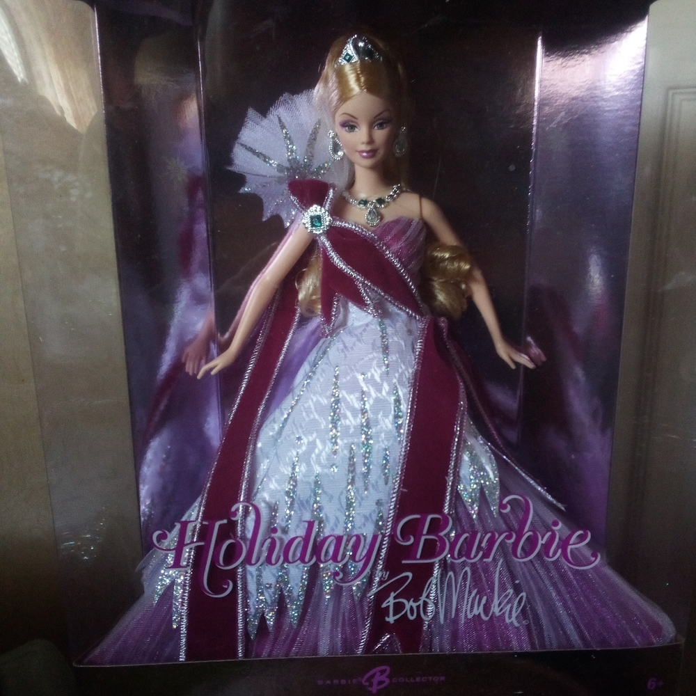 Holiday Barbies - Picture 4 of 6